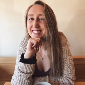 Meet your Posher, Kendra